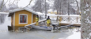 Hus sjönk i Duveholmssjön
