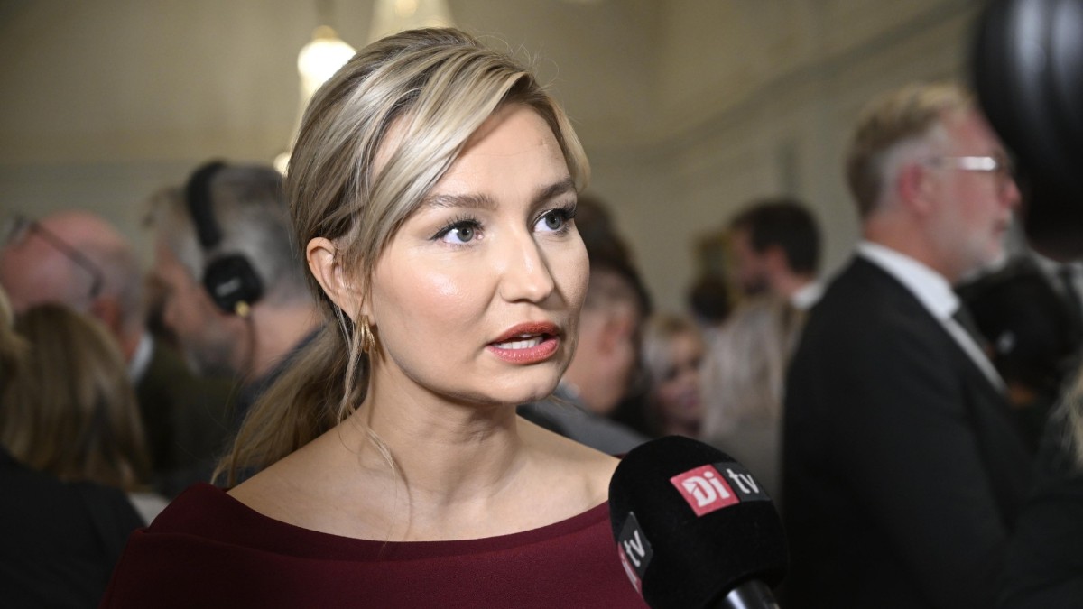 ins-ndare-grattis-till-nya-jobbet-ebba-busch-kd