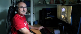 Gamern Sven, 65, vill få fler äldre att börja med datorspel • Spelar flera timmar varje kväll: "Det är jättesocialt"