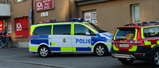Bilist i olycka i centrala Linköping
