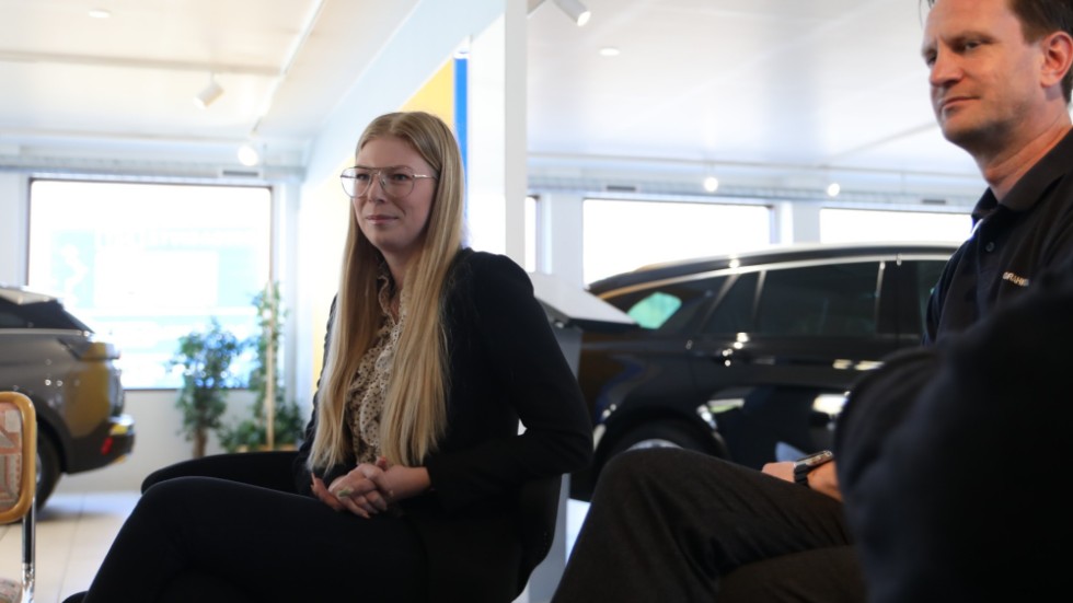 "Om man jämför Peugeot och Opel så kompletterar de varandra bra i vilken målgrupp du går mot", säger Jonna Westerlund på Peugeot Sverige.