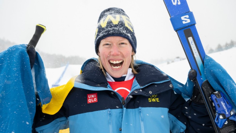 OS-guldet i skicross är Sandra Näslunds.