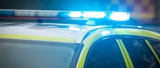 Tonårspojkar blev hotfulla i Enköpingsbutik – misstänks för rån
