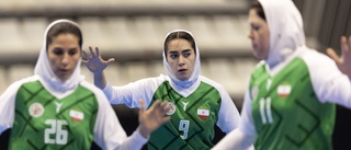 Iran VM-debuterar – i hijab: "Trevligt inslag"