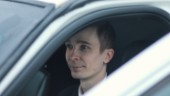 Lastbilschauffören Fredric, 34, har två limousiner hemma på tomten