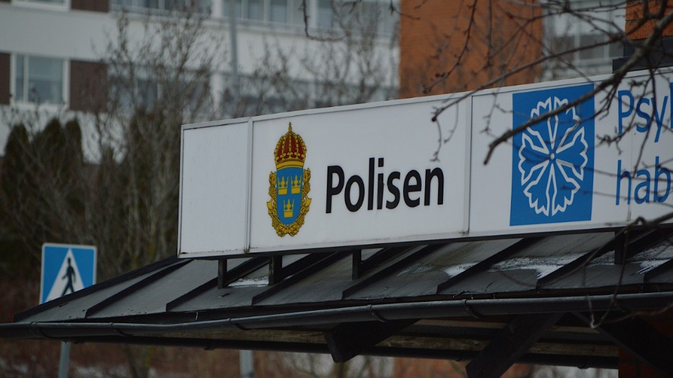 Bengt Wahlström anser att man borde återinföra kvarterspoliserna som fanns i många av Eskilstunas stadsdelar. Bilden är inte från Eskilstuna.