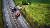 Efter dödsolyckan på E4 – lastbilschaufför häktad misstänkt för flera brott