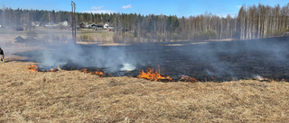 SMHI varnar för brandrisk: ”Risken för gräsbränder är stor eller mycket stor”