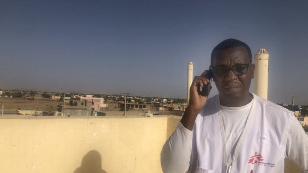 Cyrus Paye som är koordinator för Läkares utan gränsers insatser i al-Fashir i Darfur.