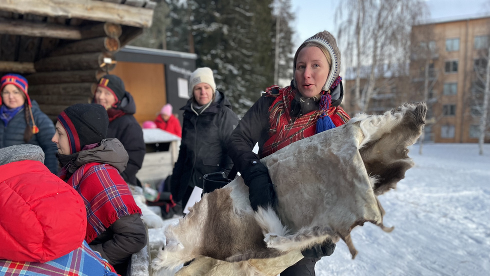 Ina Rehn brought with her warming reindeer skins for the cold.