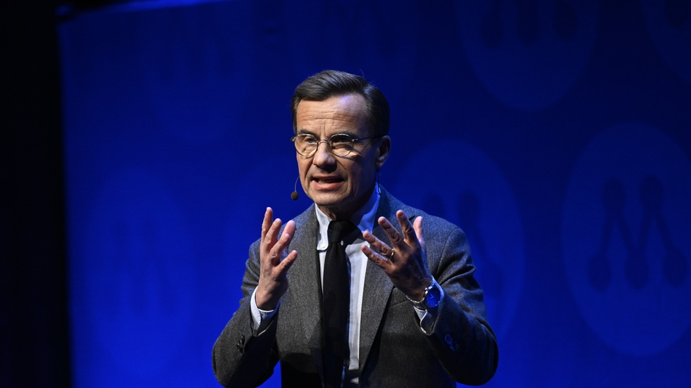 Moderaternas partiledare Ulf Kristersson håller tal då partiet inleder sin partistämma i Umeå.