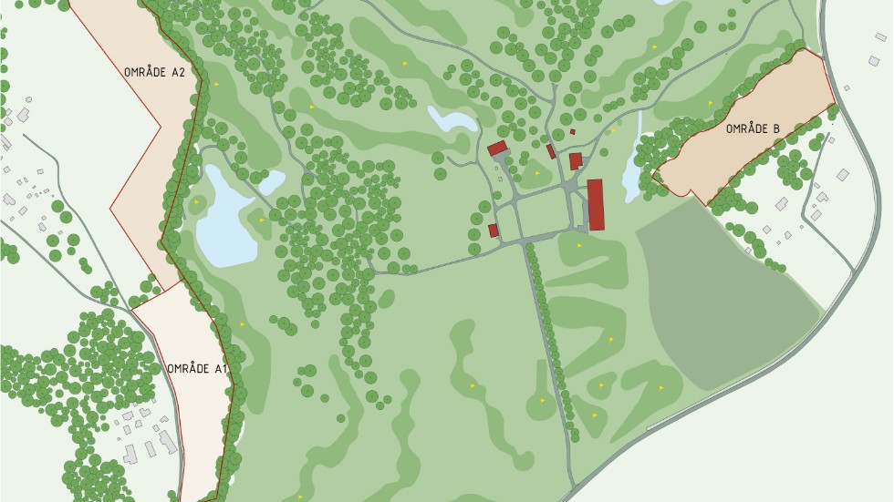 De nya husen vid Bråvikens golfbana ska placeras i de tre områden som på kartan är markerade med en svag rosa färg. Klubbhuset är den större fyrkanten i skarpt rött. Tidigast om tio år sätts spaden i jorden för första huset.