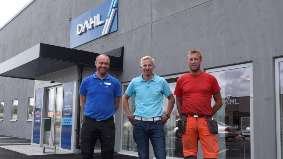 Niclas Samuelsson och Stefan Stridh på DahlCenter i Vimmerby är väldigt nöjda med samarbetet med Strömstyrkan och Niklas Johansson.