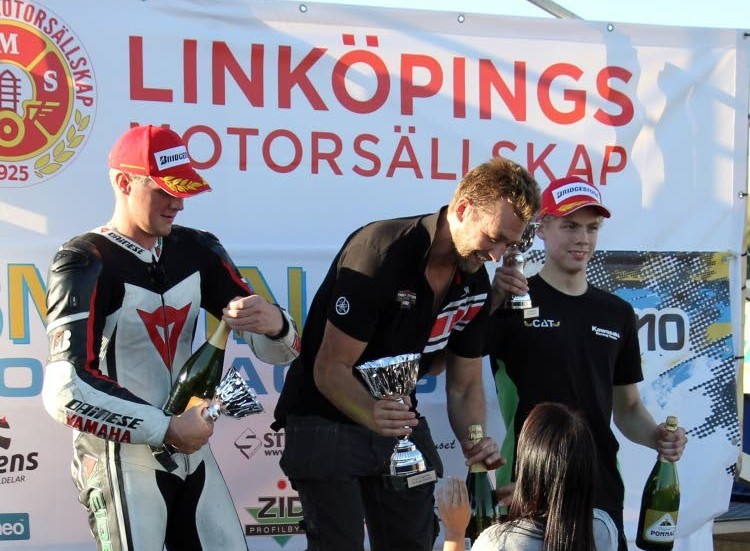 Pallen. Daniel Falemo etta, Lucas Bäckström tvåa och Markus Karlsson plockade hem tredjeplatsen på lördagen.
