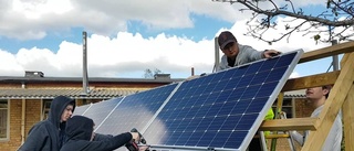 Elever på Dacke bygger solceller