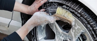 Så tvättar du bilen på rätt sätt