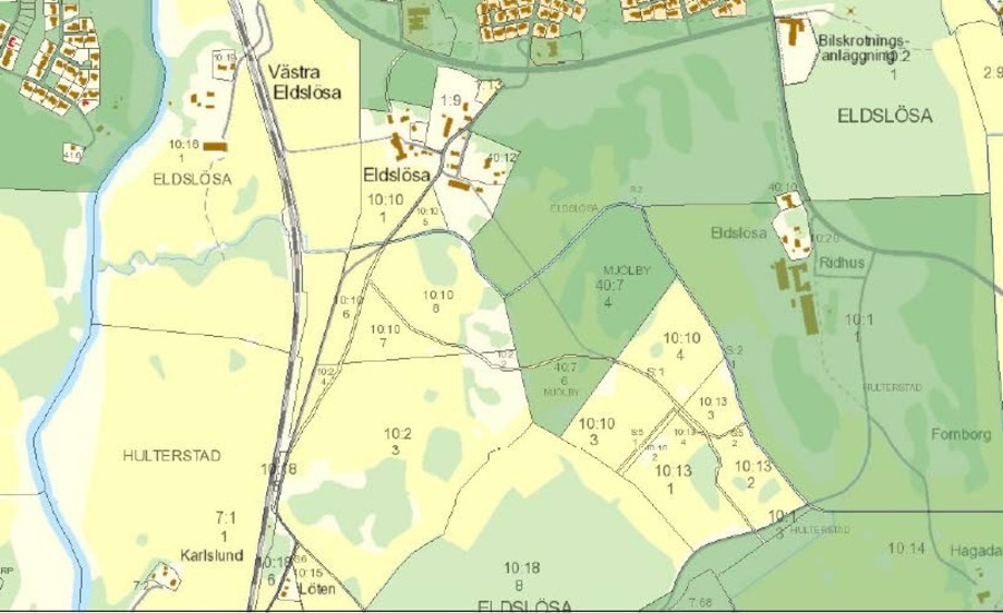 De grönmarkerade områdena äger Mjölby kommun och ytterligare två områden har just köpts in, sydväst om dessa.