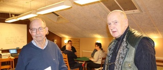 Grannklubbar håller liv i Ydre Bridgeklubb