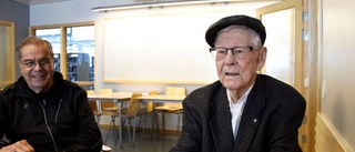 Här gör Sven, 102, sin plikt igen