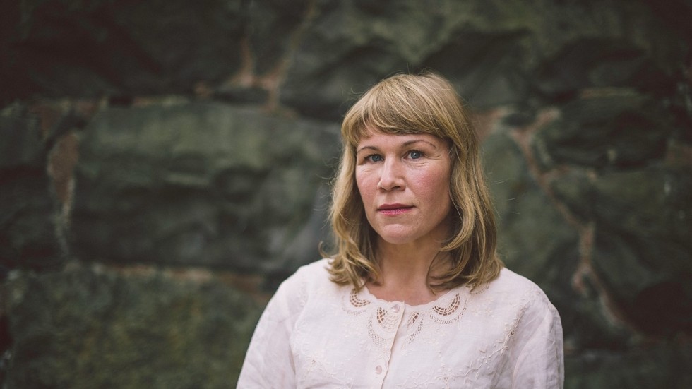 Jenny Andreasson (född 1973) är regissör. Hon var anställd på Dramaten i Stockholm åren 2010–2020. "Teatern" är hennes första roman.