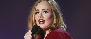 Adele-fansen tyder tecknen: Nu kommer skivan