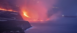 Lava på La Palma breder ut sig i havet