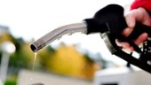 Minskad krigsoro gör bensinen billigare