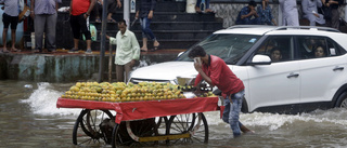 Minst 30 döda efter indiska monsunregn