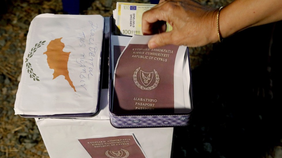 Cypern är ökänt för mångårig försäljning av pass till tvivelaktiga figurer. 
