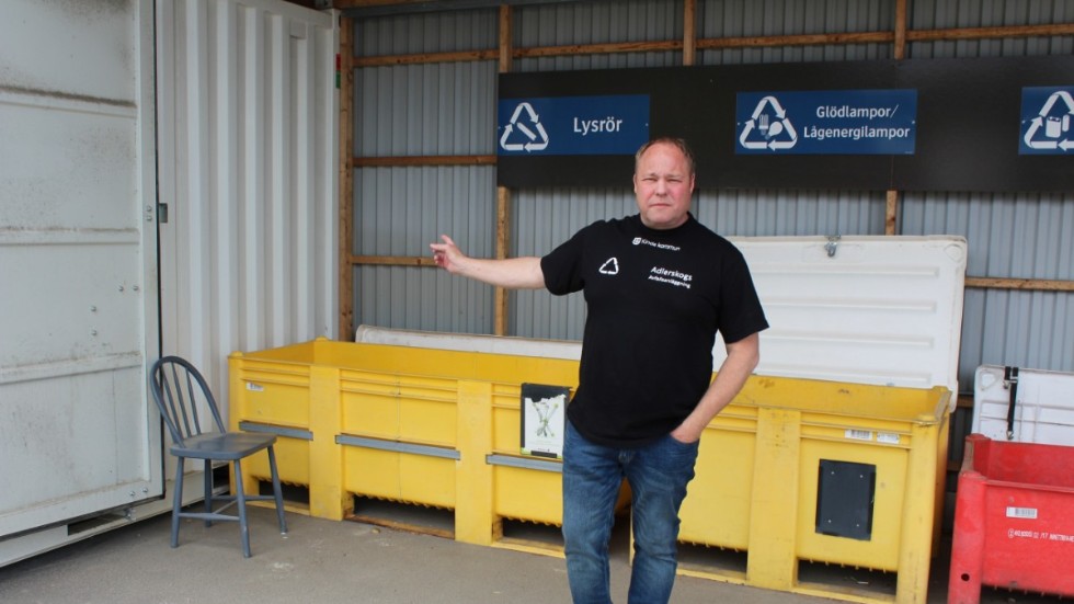 Tommy Johansson är driftledare vid Adlerskogs avfallsanläggning. Bilden är tagen vid ett tidigare tillfälle.