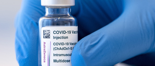 Vårdpersonal kan tvingas ta två nya doser vaccin