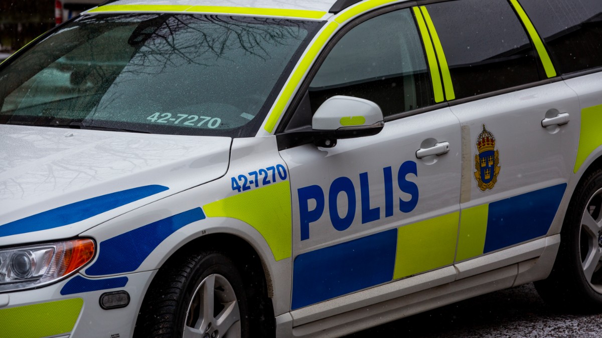 Elchockvapen Hittades Vid Polisens Husrannsakan