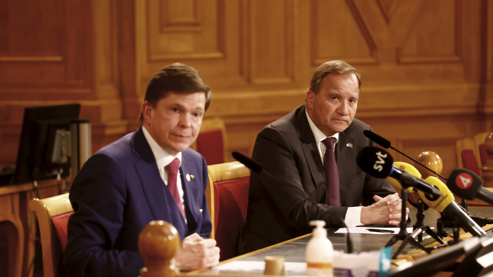 Redan i dag (onsdag) kan riksdagen på nytt rösta fram Stefan Löfven (S) som statsminister. Men både Löfvens och regeringens framtid är osäker. 