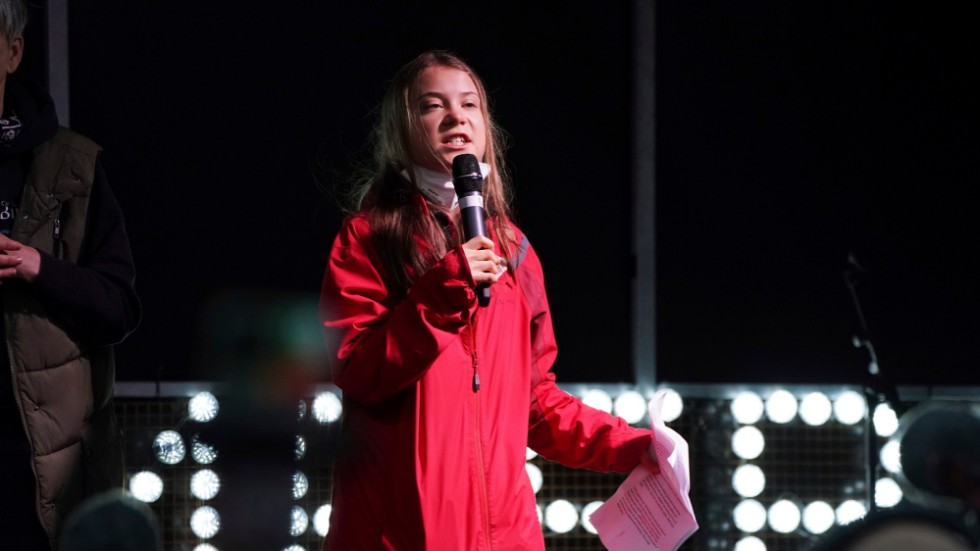 Klimataktivisten Greta Thunberg under en demonstration i Glasgow i Skottland.