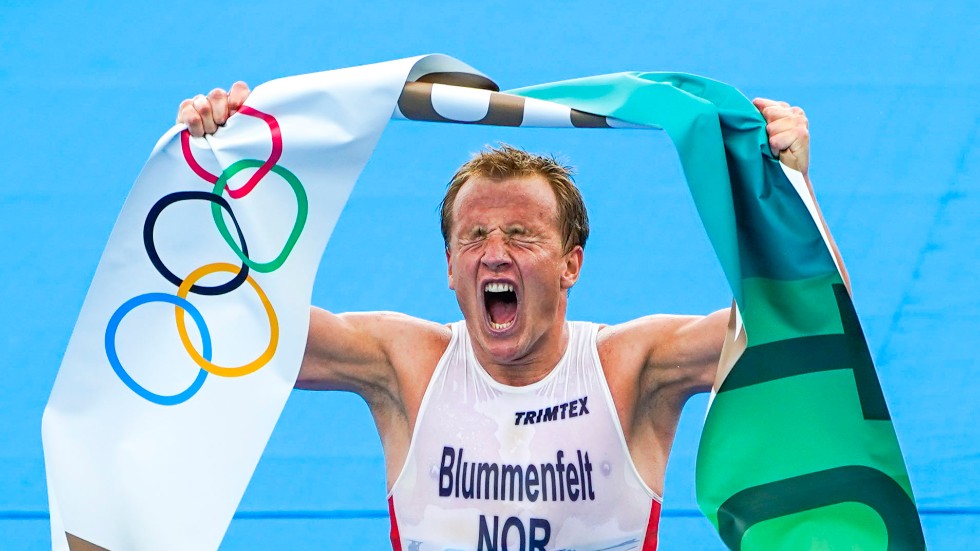 Norges Kristian Blummenfelt tog OS-guld i triathlon.
