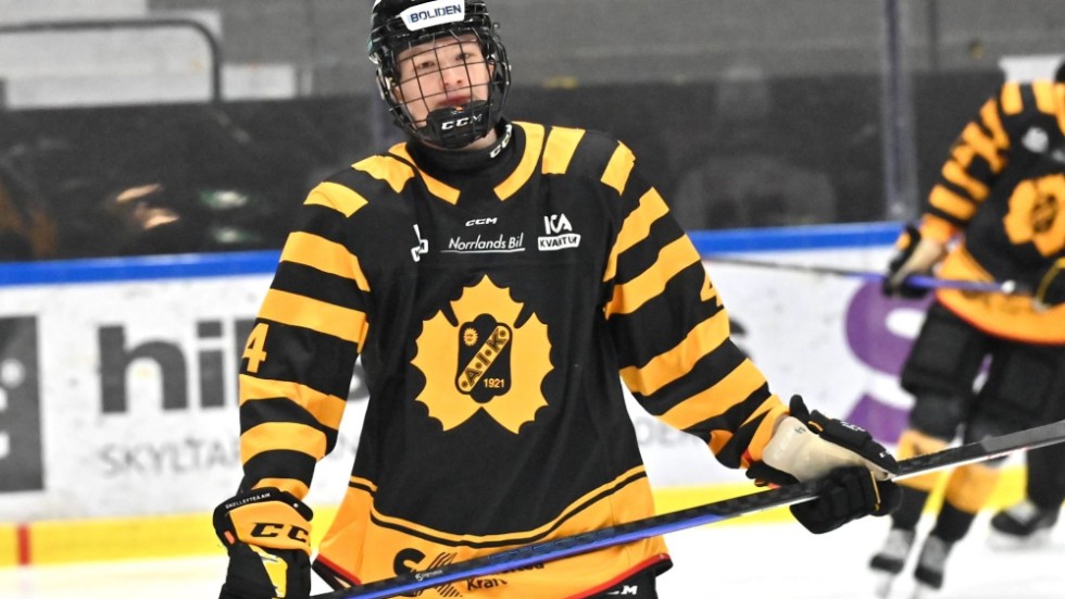 Bergqvist stor matchhjälte efter blixtsnabba mål AIKs J20 bärgade en