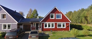 136 kvadratmeter stort kedjehus i Rosvik sålt för 1 550 000 kronor
