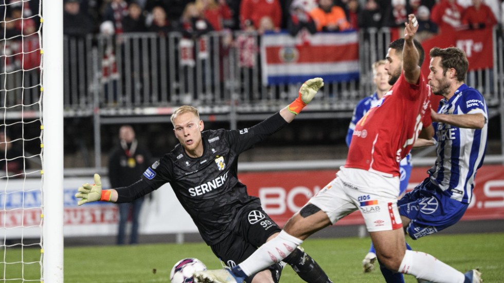 IFK Göteborgs målvakt Pontus Dahlberg blir borta från spel i minst sex veckor. Arkivbild.