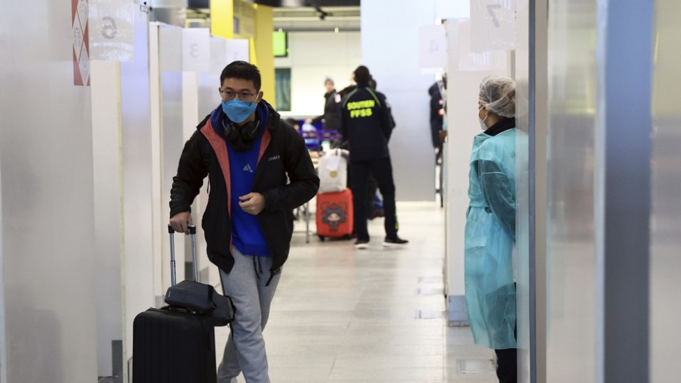 Resenärer från Kina bör testas för covid-19, uppmanar EU:s krishanteringsmekanism. Arkivbild.