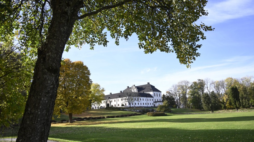 
Här ser vi Tidö slott utanför Västerås där det så kallade "Tidö-avtalet" mellan den nya regeringen SD förhandlades fram i höstas. Platsen och avtalet omnämns i dagens debattartikel.