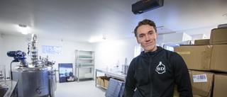 22-åringen från Luleå byggde eget destilleri 