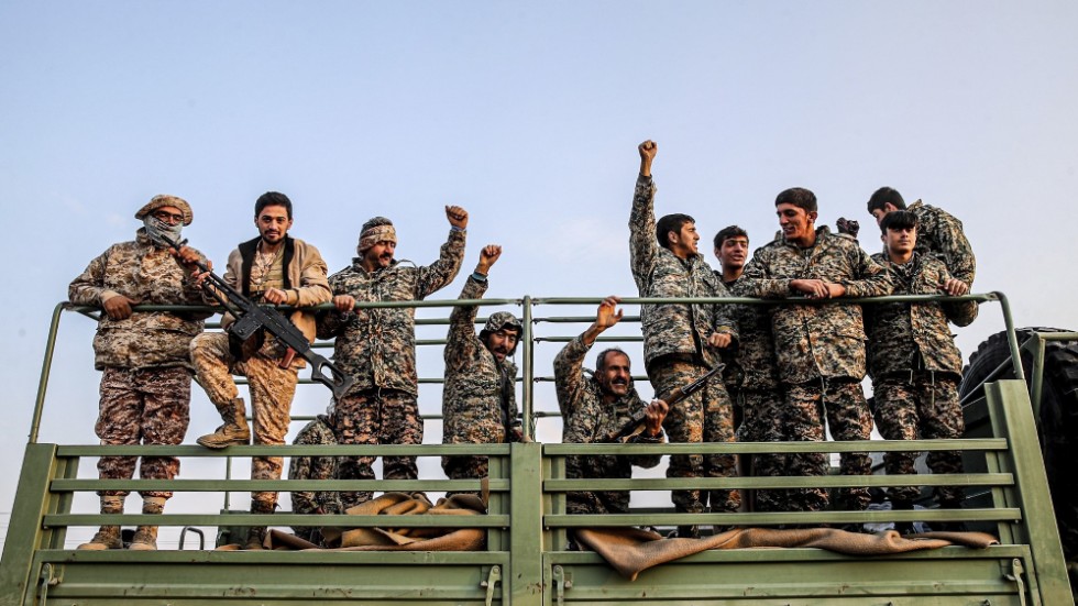Soldater ur Irans revolutionsgarde i nordvästra Iran den 18 oktober.