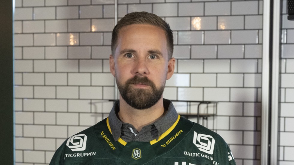 Björklövens tränare Viktor Stråhle gladdes åt ännu en storseger mot toppkonkurrenten Djurgården. Arkivbild.