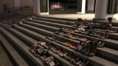 Mängder av skor i manifestation mot kvinnovåld