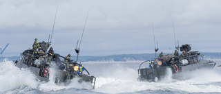 Sverige skickar stridsbåtar till Ukraina