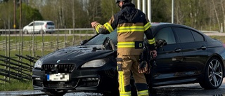 Bilbrand i Enköping – brunnit i kupén