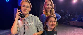 Tre kvinnor och deras usla chef – Kolhusteatern gör "9 to 5"