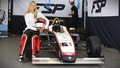 Alexia, 15, satsar mot världseliten – kör första året i Formel 4