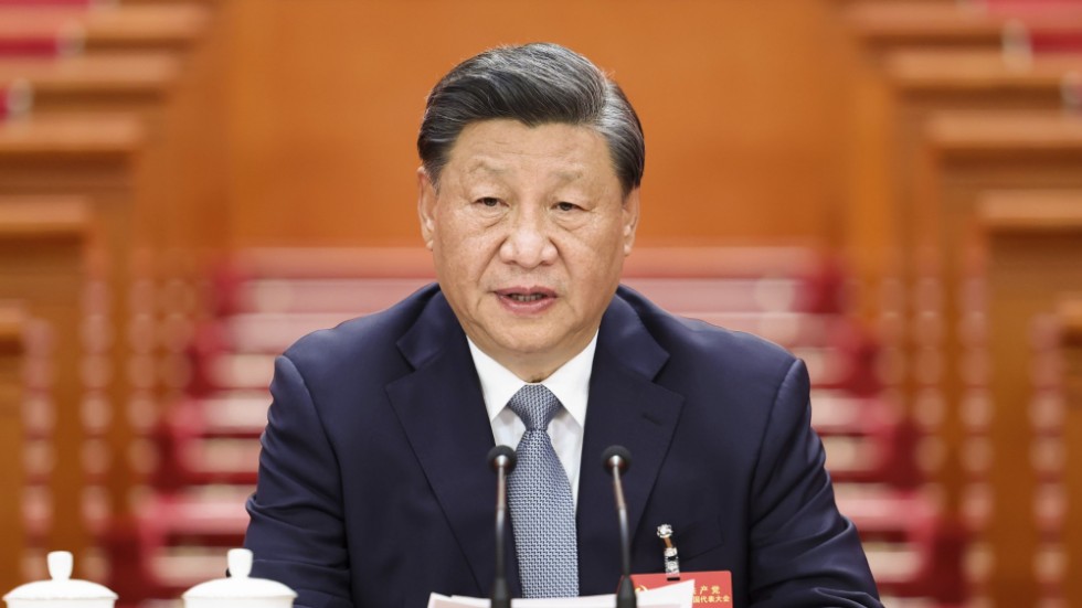 Med Xi Jinping som härskare inom enpartistaten har Kinas politiska system blivit än mer totalitärt. Det har följts av militär upprustning, men också av att det som gett den ekonomiska framgången delvis undermineras. 