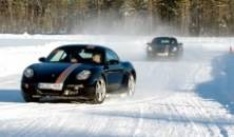 Körskola med Porsche lockar tyskar